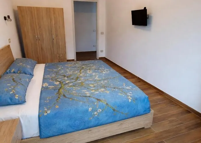 Glam House Gogh Bauso